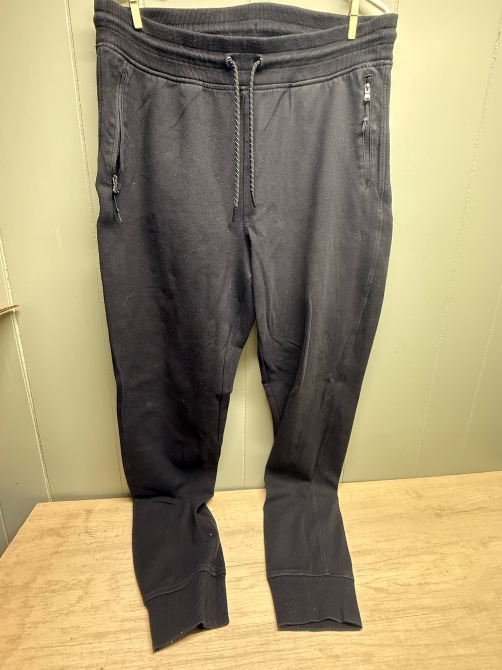 Old Navy Black Drawstring Zip-Pocket Jogger Pants